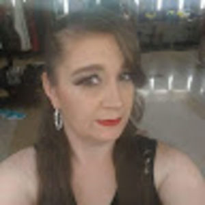 Meet your Posher, Debra